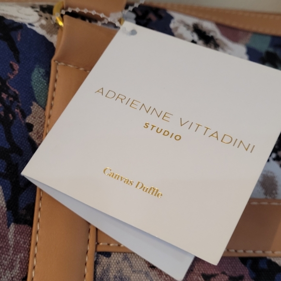 New Adrienne Vittadini canvas duffle floral bag Weekend Travel Bag Blue - Picture 5 of 12